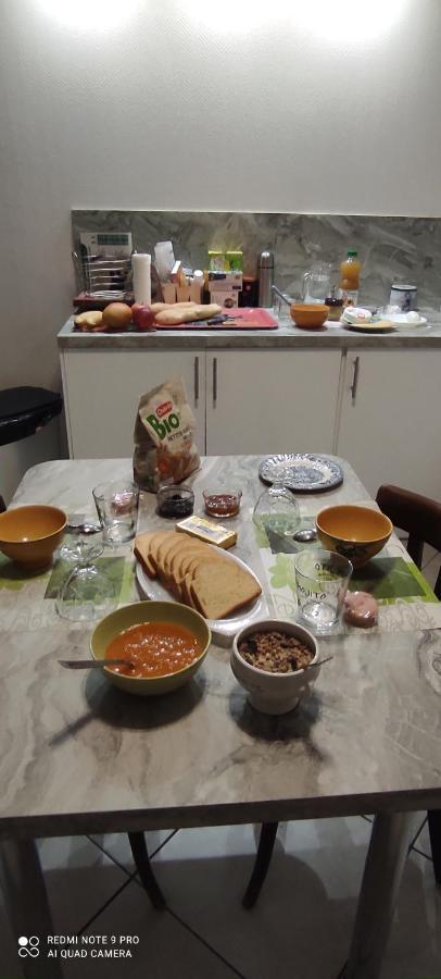 Les Plaisirs De La Ruralite Apartment Vendresse Екстериор снимка