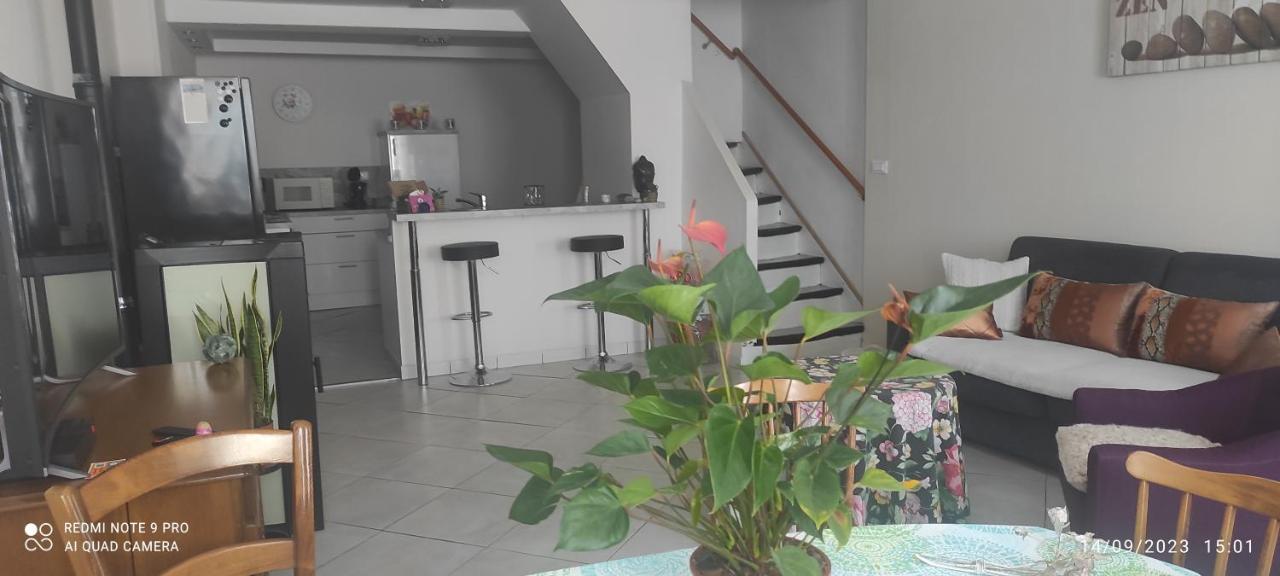 Les Plaisirs De La Ruralite Apartment Vendresse Екстериор снимка